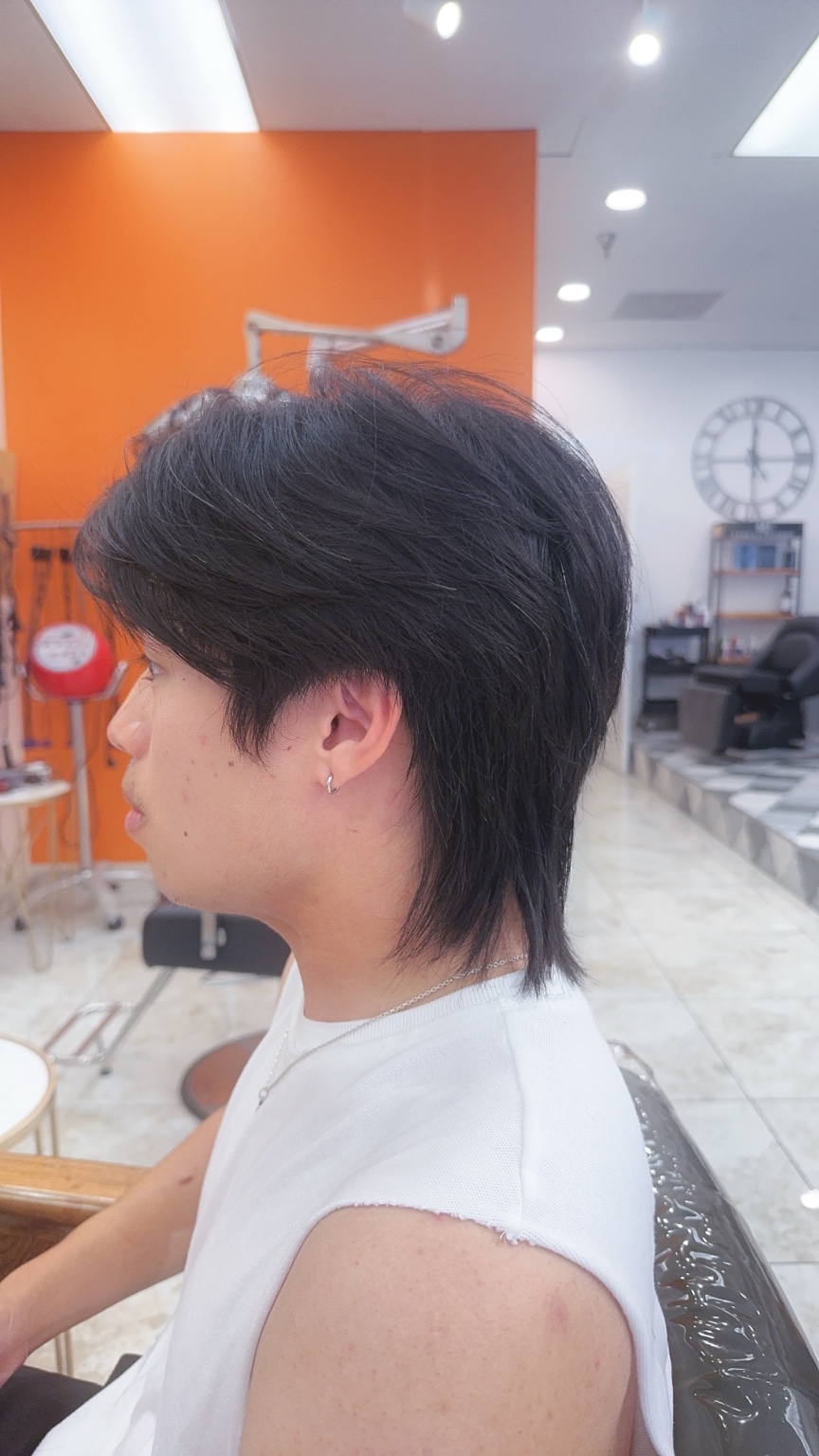 Men's Korean-inspired layered cut
